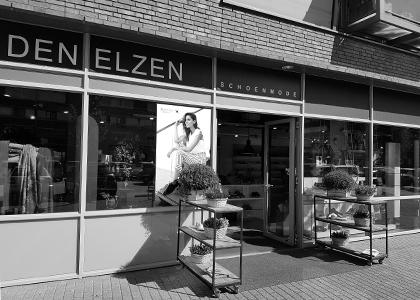 Den Elzen Schoenen by Syl