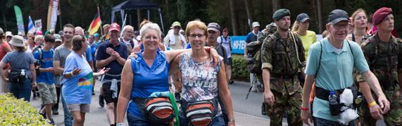 De voorbereiding van Ans en Els op de Vierdaagse van Nijmegen